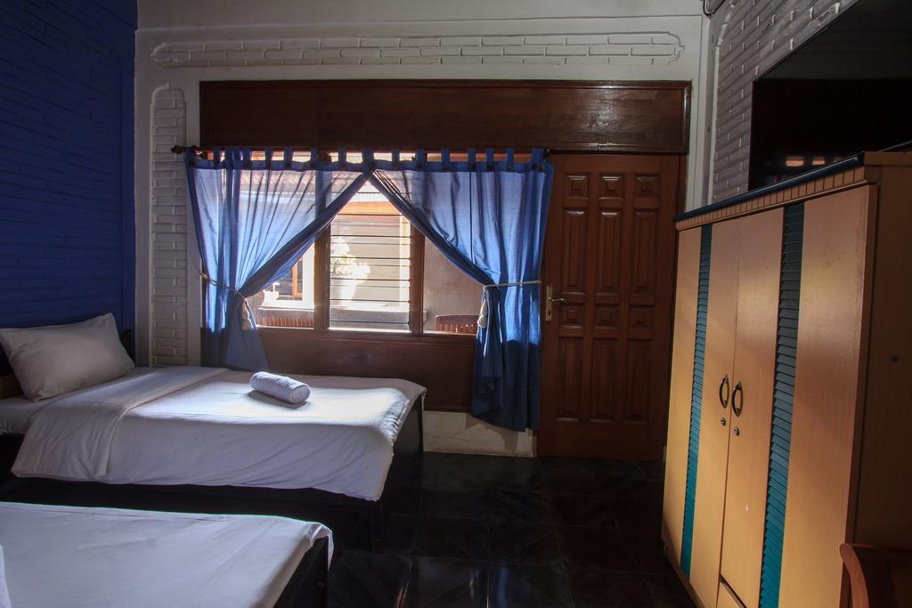 Rabasta Kuta Beach Inn Buitenkant foto